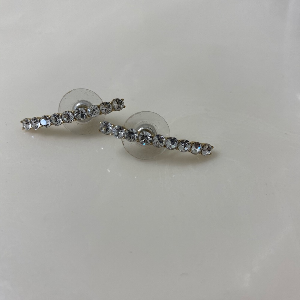 Gold Ear Crawler Earring